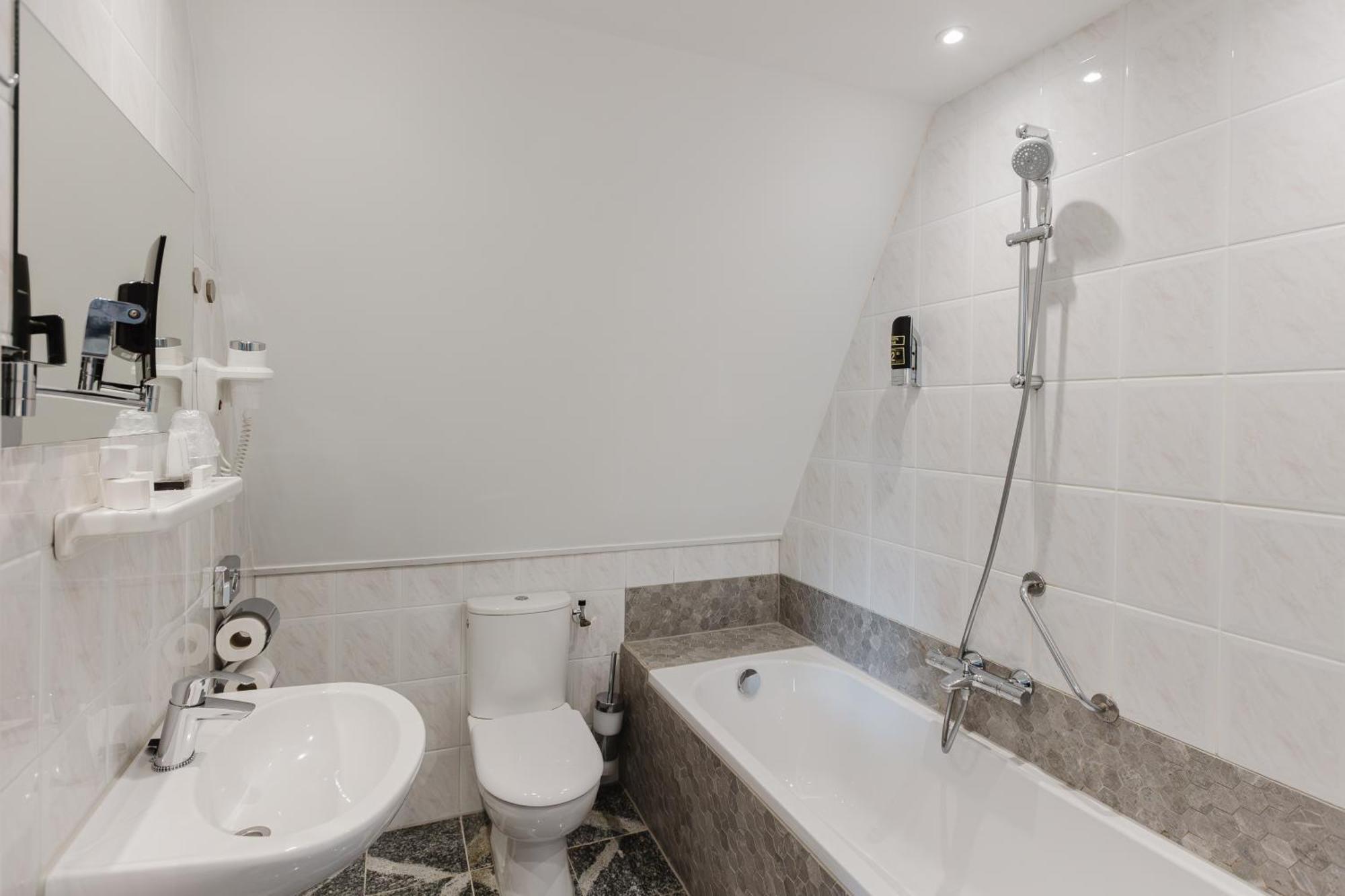 Atlas Hotel Valkenburg aan de Geul المظهر الخارجي الصورة